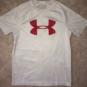 Under armour dry-fit tee